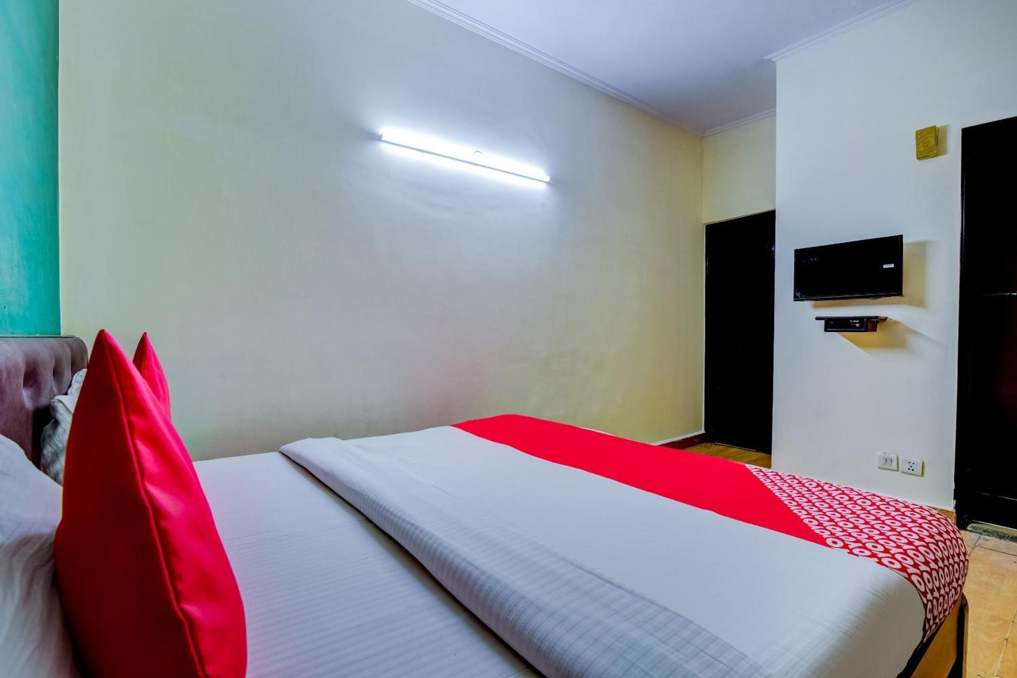 Fabhotel Delhi Darbar Near Karol Bagh Market Exterior foto