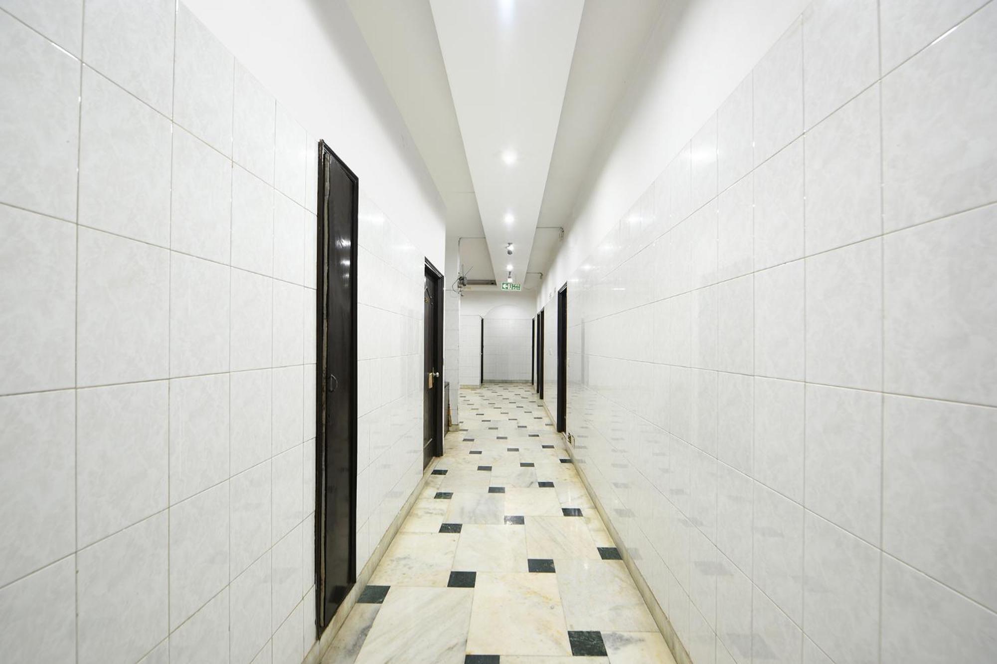 Fabhotel Delhi Darbar Near Karol Bagh Market Exterior foto